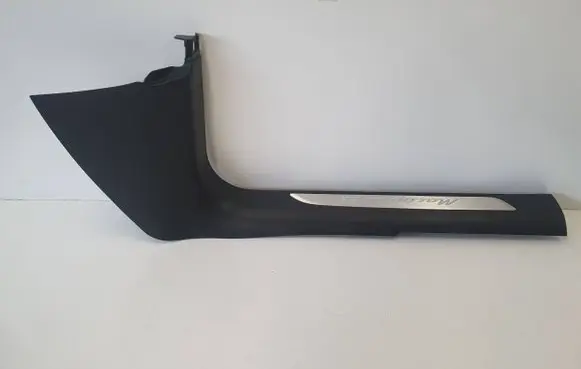 Porsche Macan (95B) Front sill trim cover 95BB63484 20151202 95BB634841E0