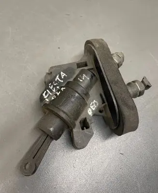 Ford Fiesta Clutch slave cylinder 2S617A543AC L0K111002DE