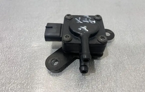 Mitsubishi ASX Exhaust gas pressure sensor 1865A184