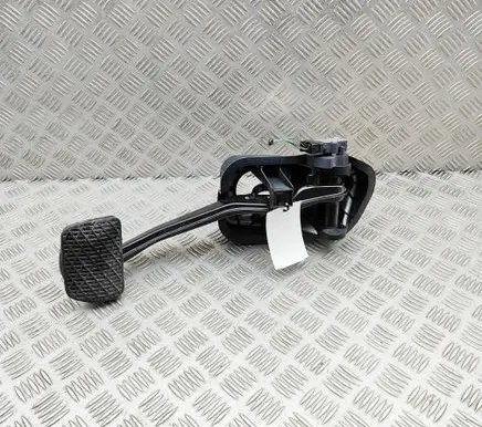 Mercedes-Benz E W213 Brake pedal A2052920415 A2132904800