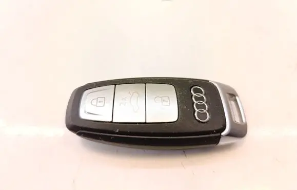 Audi Q3 F3 Ignition key/card 4N0959754BH