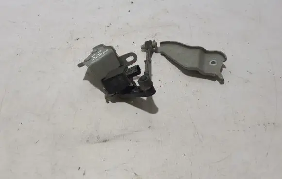 Ford Mach-E I Air suspension front height level sensor LJ9C3C438AB