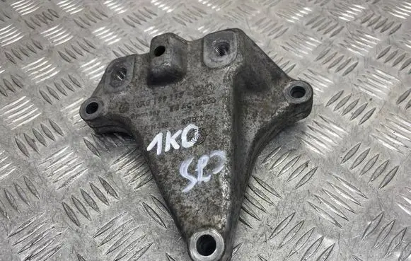 Skoda Octavia Mk2 (1Z) Gearbox mounting bracket 1K0199117BQ