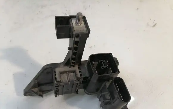BMW 3 F30 F35 F31 Current control relay 922501504