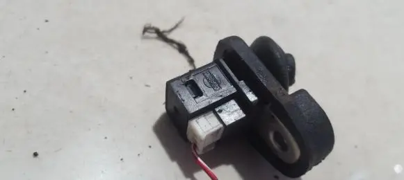 Nissan X-Trail T30 Front door sensor 