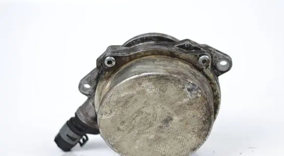Audi A6 S6 C6 4F Vacuum pump 057145100