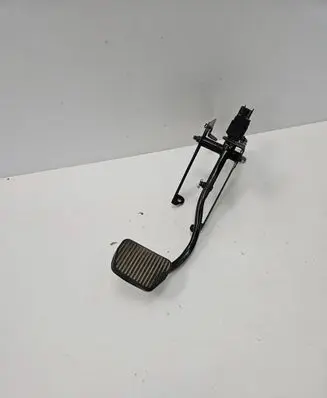 Volvo V70 Brake pedal 