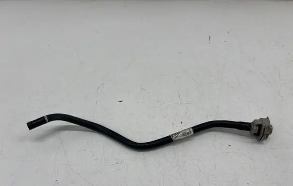 Porsche Panamera (971) Engine coolant pipe/hose 971122447K