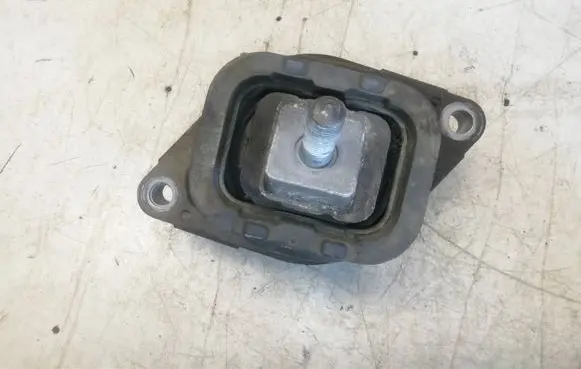Land Rover Range Rover L322 Engine mount bracket KKB500480