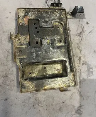 Hyundai Tucson JM Battery tray 
