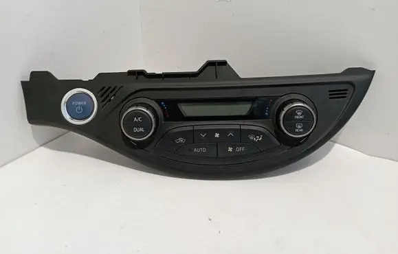 Toyota Yaris Climate control unit 559000D800