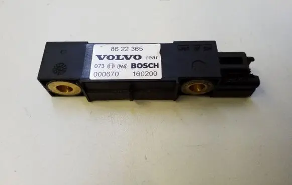 Volvo V70 Airbag deployment crash/impact sensor 8622365 000670 160200