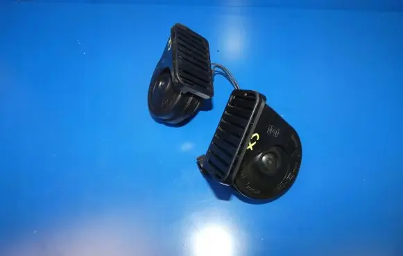 Jaguar XJ X351 Horn signal