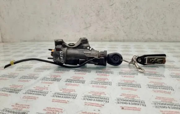 Ford Galaxy Ignition lock 4B0905851B