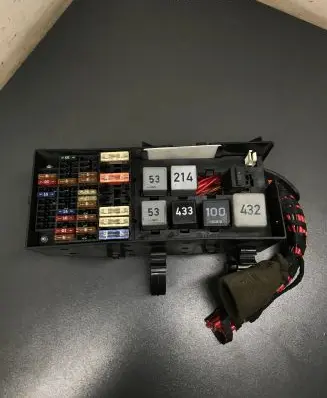 Volkswagen Phaeton Fuse box set 3D0937499B