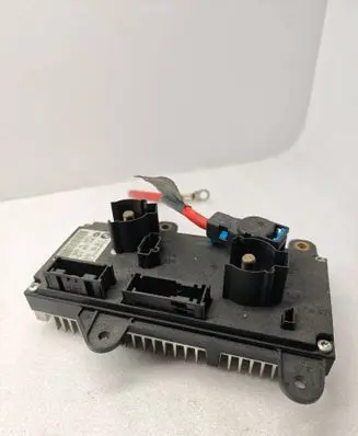 BMW 7 E65 E66 Power management control unit 6925655 110721 8ES00827003