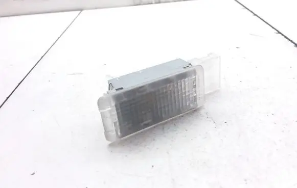 Volkswagen Touareg I Other interior light 6L0947565