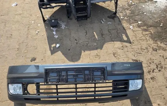 Skoda Octavia Mk2 (1Z) Front bumper adasd9901
