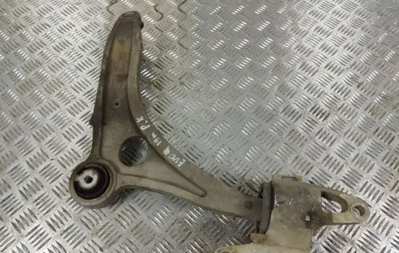 Land Rover Evoque II Front lower control arm/wishbone K8D23A053