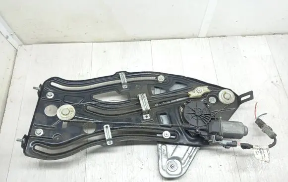 Peugeot 207 CC Rear door window regulator with motor 9680072380