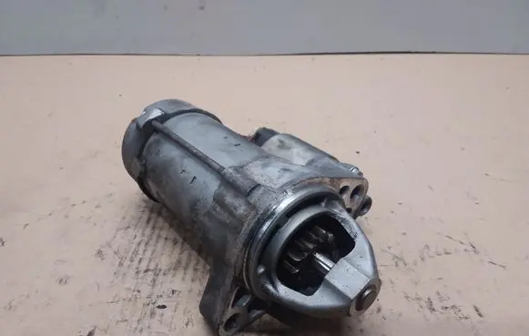 Mercedes-Benz Sprinter W906 Starter motor A6519060026 4280005511