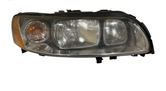 Volvo V70 Headlight/headlamp 30698836 89900266