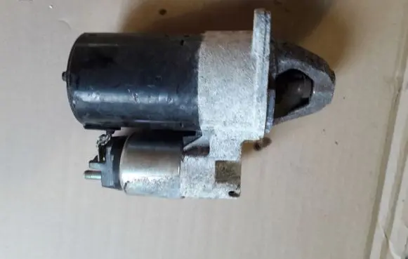 Mercedes-Benz A W169 Starter motor 0986018570