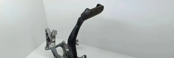 Volkswagen PASSAT B5.5 Brake pedal 8D1721117P