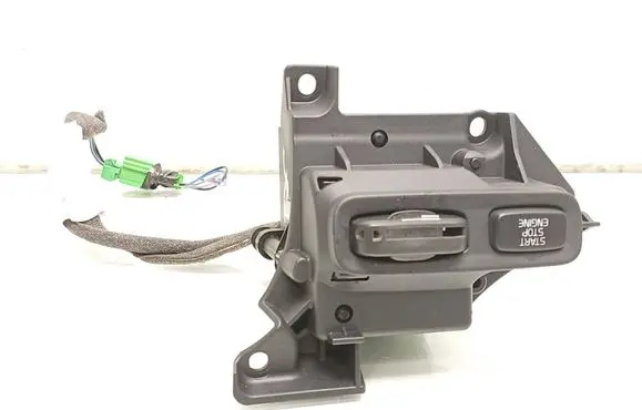 Volvo V70 Ignition lock 329001 3043AG9FXCVR 30724528