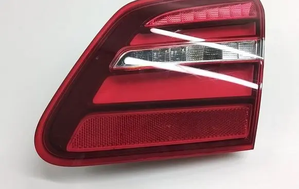 Mercedes-Benz B W246 W242 Tailgate rear/tail lights A2469069200