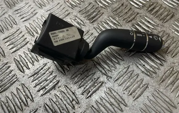 Jaguar XF X250 Wiper control stalk 8W8317A553 66282007