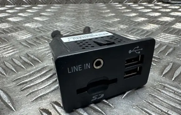Ford Kuga II USB socket connector EM2T14F014AA 515224762