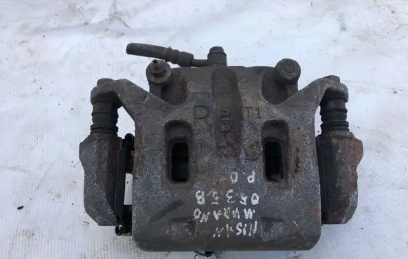 Nissan Murano Z50 Front brake caliper