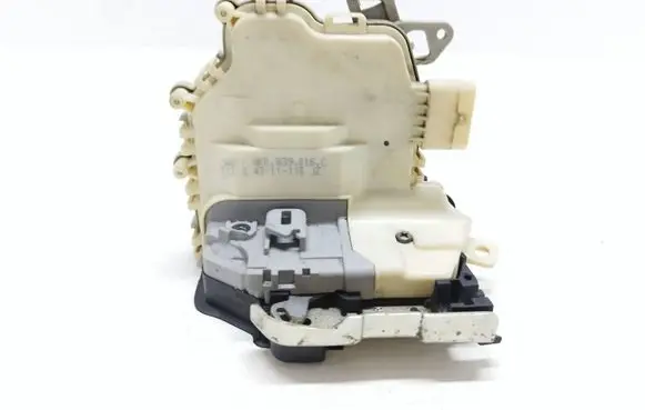 Audi Q5 SQ5 Rear door lock 8K0839016C