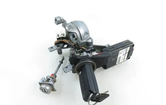 Citroen C-Crosser Ignition lock 8670A012 SLM10