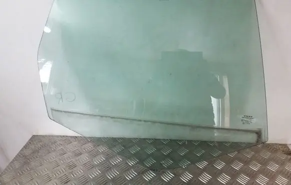 Volvo XC60 Rear door window glass