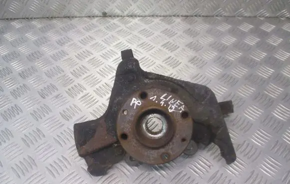 Fiat Linea Front wheel hub spindle knuckle
