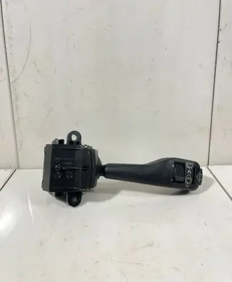 BMW X5 E53 Wiper control stalk 8375408