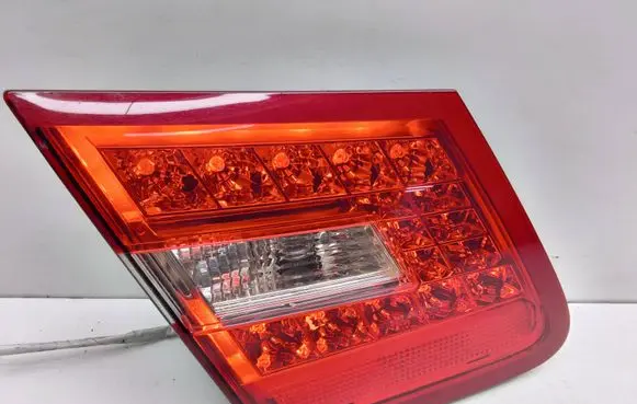 Mercedes-Benz E A207 Tailgate rear/tail lights A2078200364