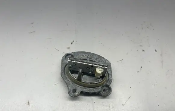 BMW 2 F22 F23 LED ballast control module 914128