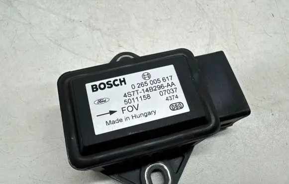 Ford Mondeo Mk III ESP acceleration yaw rate sensor 4S7T14B296AA