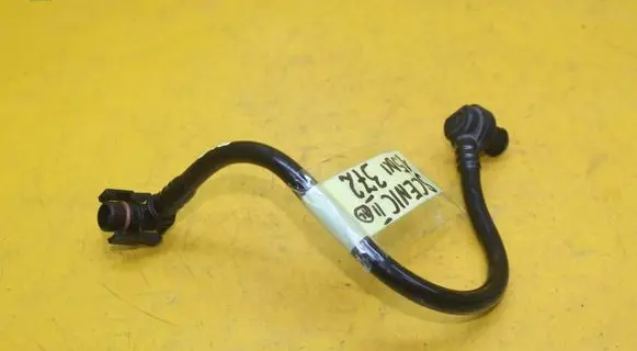 Brake vacuum hose/pipe