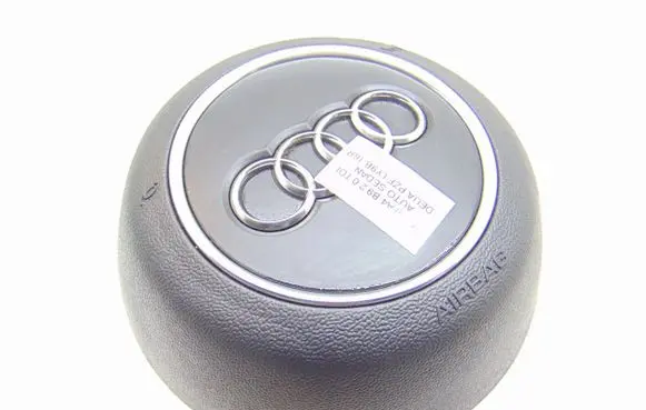 Audi A4 S4 B9 Steering wheel airbag 8W0880201AR