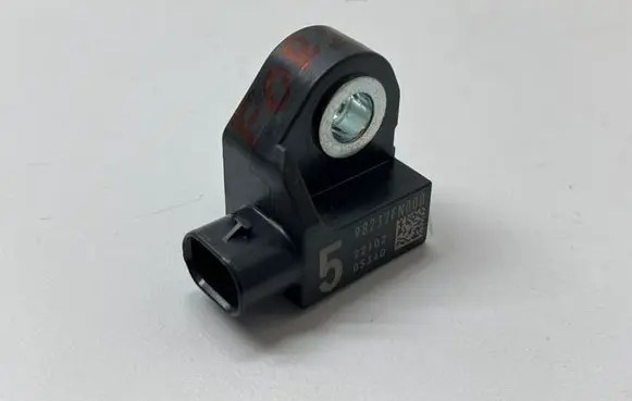 Subaru Forester SL Airbag deployment crash/impact sensor 98237FN000 22102 PBTGF30
