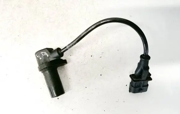 Opel Astra H Crankshaft position sensor 0281002717