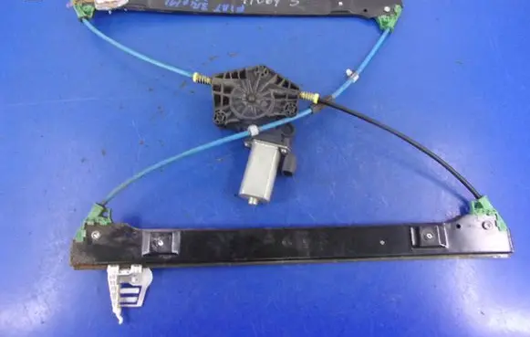 Fiat Stilo Front door window regulator with motor