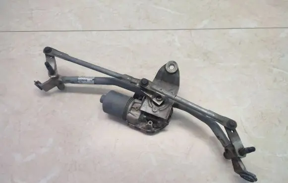 BMW X3 F25 Front wiper linkage and motor 3397021315