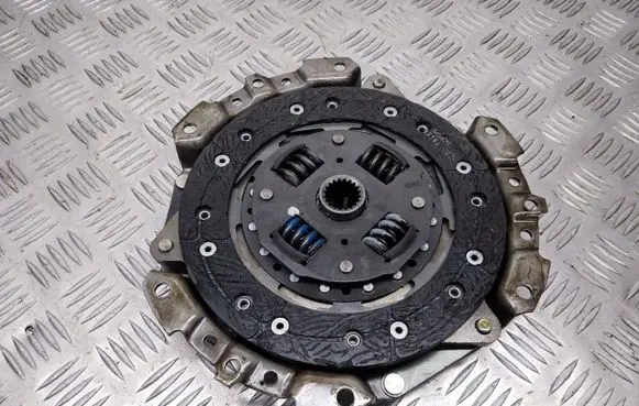 Mazda 3 I Clutch pressure plate 