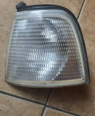 Audi A4 S4 B5 8D Front indicator light 8A0953049A 1305230916