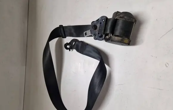 Opel Movano A Front seatbelt 